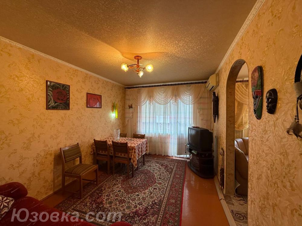 4-комн. квартира, 87 м², вторичка, 6/9 эт.