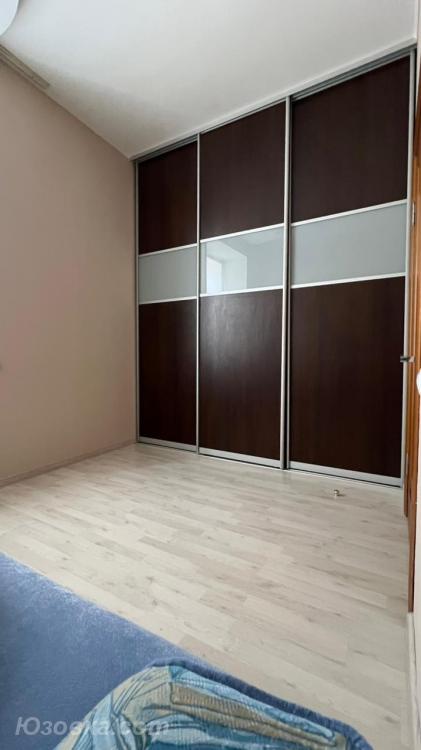 2-комн. квартира, 49м², с мебелью, 3/9 эт., ДОНЕЦК