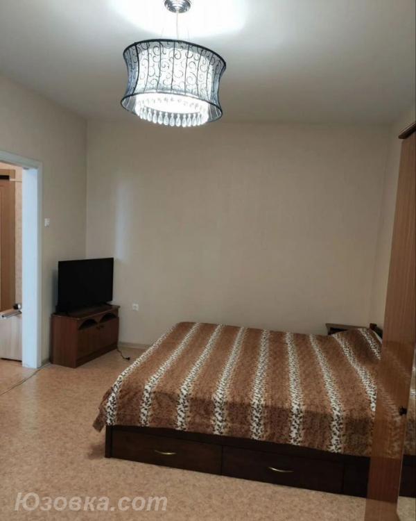 1-комн. квартира, 36м², с мебелью, 7/9 эт., ДОНЕЦК