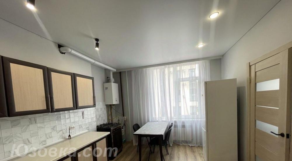 1-комн. квартира, 43м², с мебелью, 4/9 эт., ДОНЕЦК