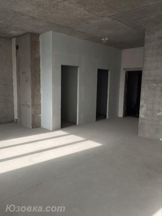 2-комн. квартира, 79 м², вторичка, 10/22 эт., ДОНЕЦК