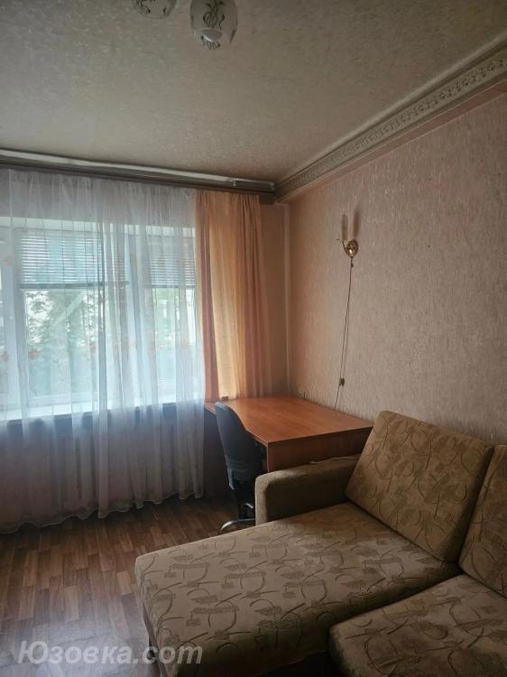3-комн. квартира, 60 м², вторичка, 2/5 эт.