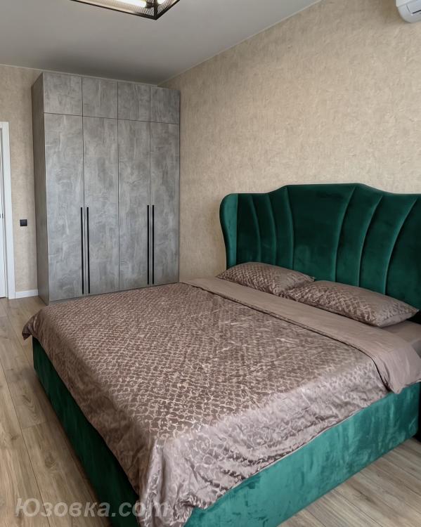 1-комн. квартира, 40м², с мебелью, 1/1 эт.