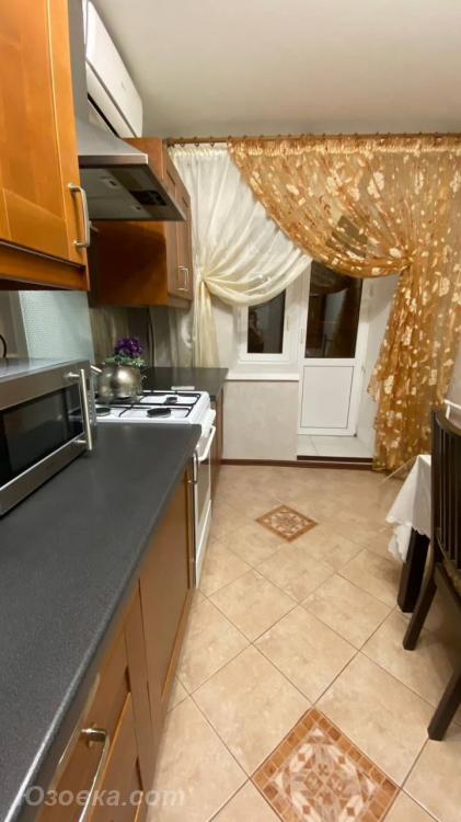 2-комн. квартира, 55м², с мебелью, 5/10 эт., ДОНЕЦК
