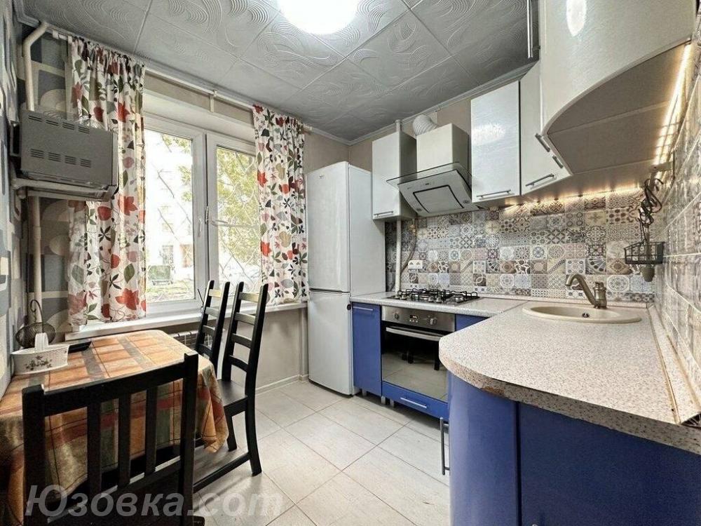 1-комн. квартира, 37м², с мебелью, 1/5 эт.