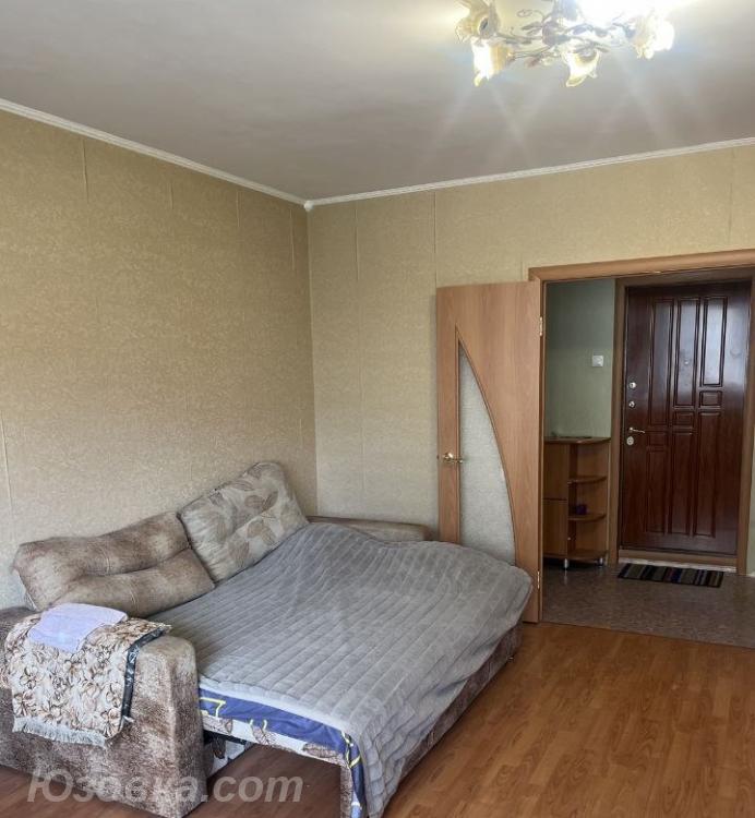 1-комн. квартира, 46м², с мебелью, 4/7 эт., ДОНЕЦК