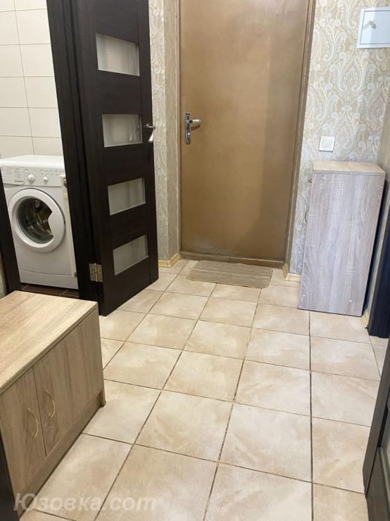 1-комн. квартира, 37м², с мебелью, 2/6 эт., ДОНЕЦК