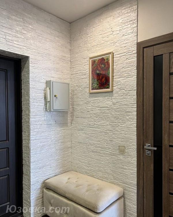1-комн. квартира, 35м², с мебелью, 4/9 эт., ДОНЕЦК
