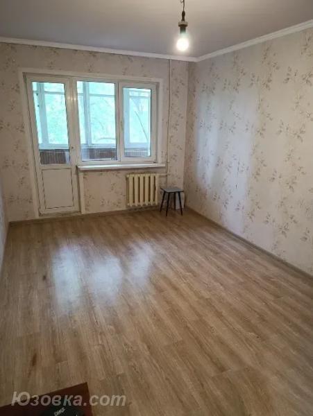 2-комн. квартира, 46 м², вторичка, 2/5 эт., ДОНЕЦК