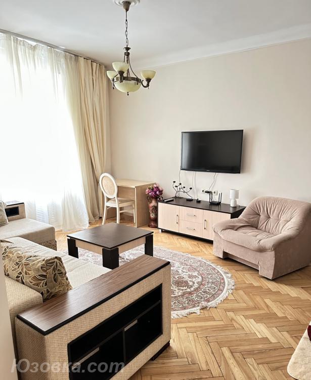 2-комн. квартира, 48м², с мебелью, 2/9 эт., ДОНЕЦК