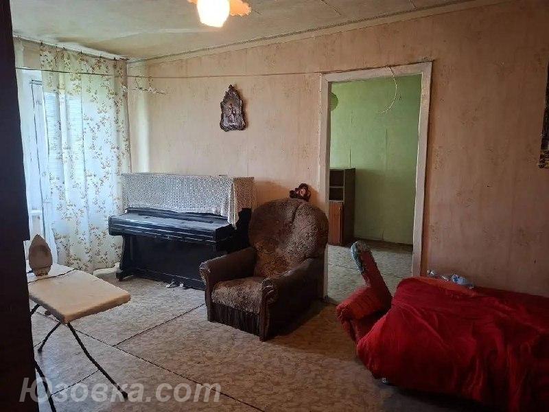 2-комн. квартира, 50м², мебель частично, 6/9 эт.