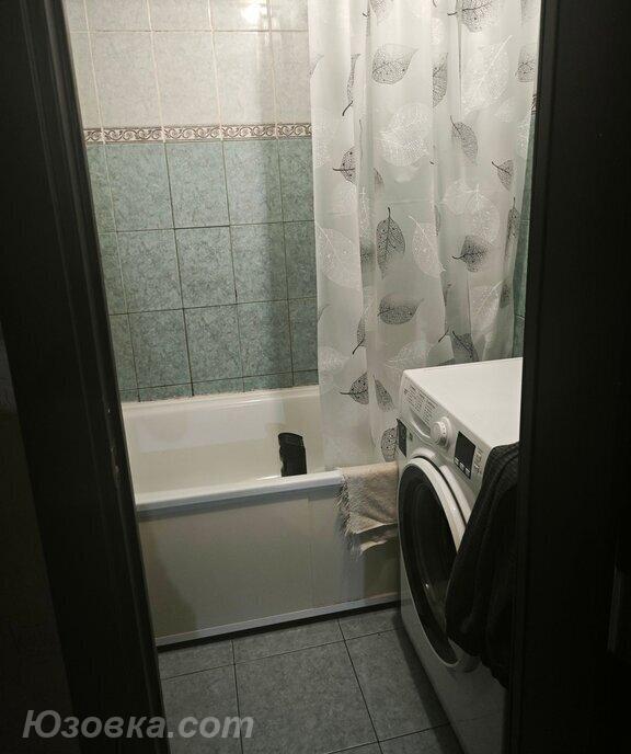 3-комн. квартира, 65м², с мебелью, 2/9 эт., ДОНЕЦК