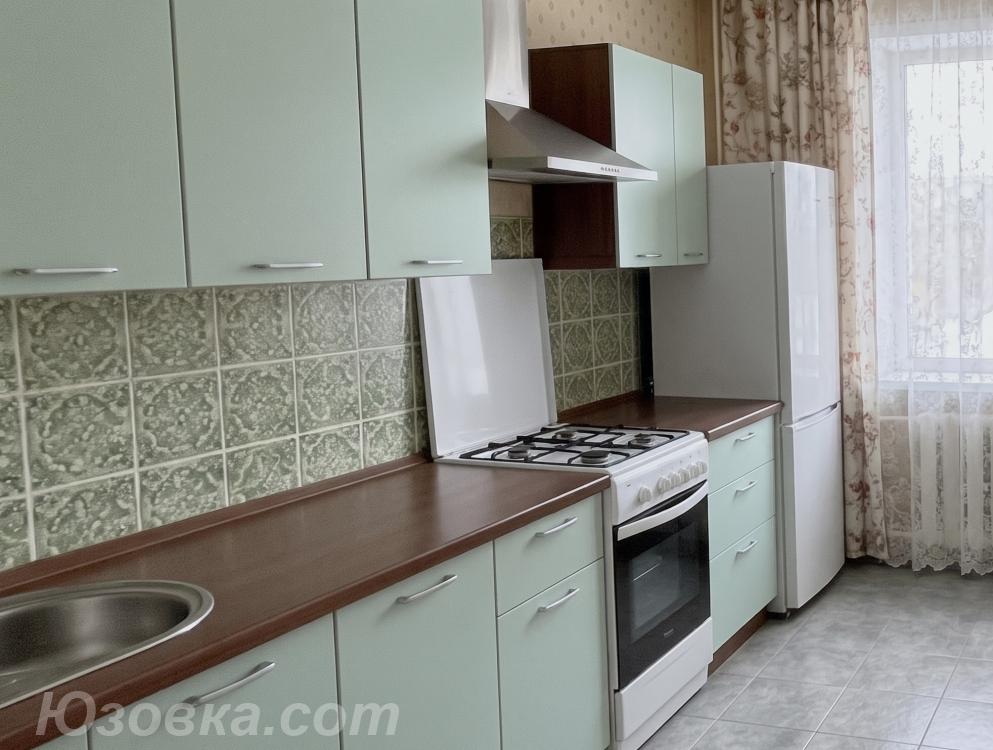 1-комн. квартира, 38м², с мебелью, 1/1 эт., ДОНЕЦК