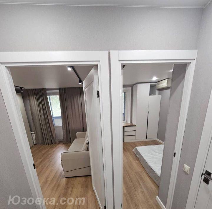 2-комн. квартира, 56м², с мебелью, 4/9 эт., ДОНЕЦК