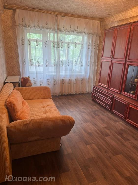 2-комн. квартира, 45 м², вторичка, 4/5 эт.
