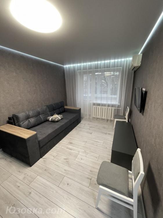 2-комн. квартира, 49м², с мебелью, 3/5 эт., ДОНЕЦК