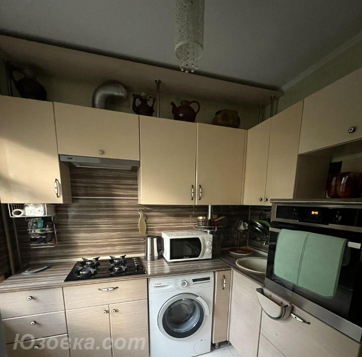 2-комн. квартира, 54м², с мебелью, 2/5 эт., ДОНЕЦК