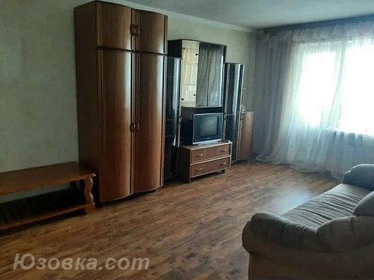 3-комн. квартира, 70м², с мебелью, 3/5 эт.