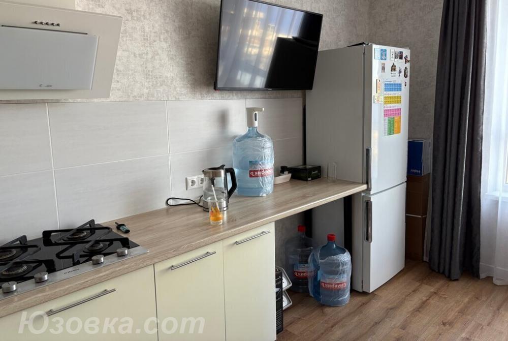 2-комн. квартира, 60м², с мебелью, 3/9 эт., ДОНЕЦК