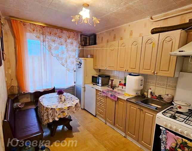 2-комн. квартира, 47 м², вторичка, 4/12 эт., ДОНЕЦК