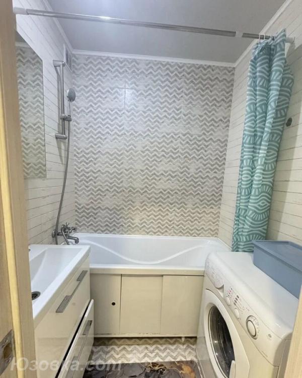 2-комн. квартира, 51м², с мебелью, 4/9 эт., ДОНЕЦК