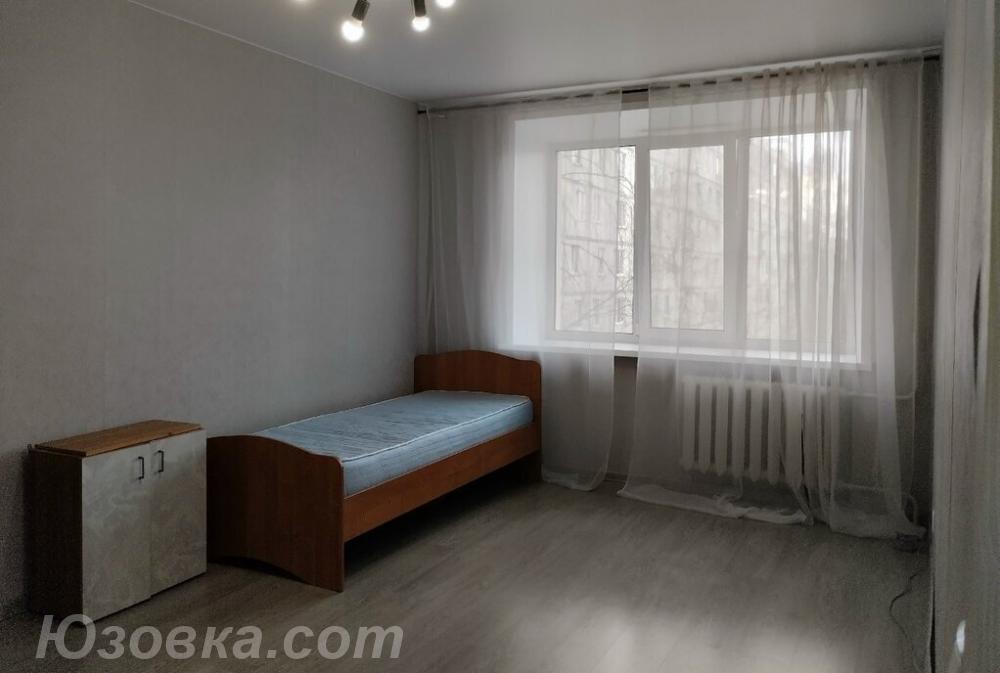 1-комн. квартира, 30м², с мебелью, 4/9 эт., ДОНЕЦК