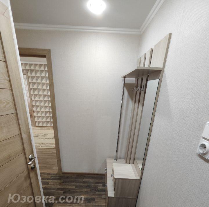 2-комн. квартира, 43м², с мебелью, 2/5 эт., ДОНЕЦК