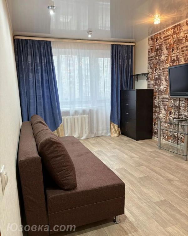 2-комн. квартира, 48м², с мебелью, 4/5 эт., ДОНЕЦК