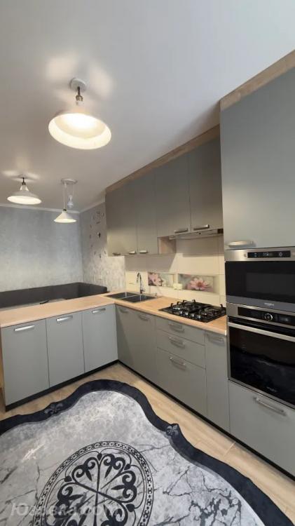 2-комн. квартира, 52м², с мебелью, 3/5 эт., ДОНЕЦК