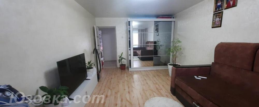 3-комн. квартира, 61м², с мебелью, 1/9 эт., ДОНЕЦК