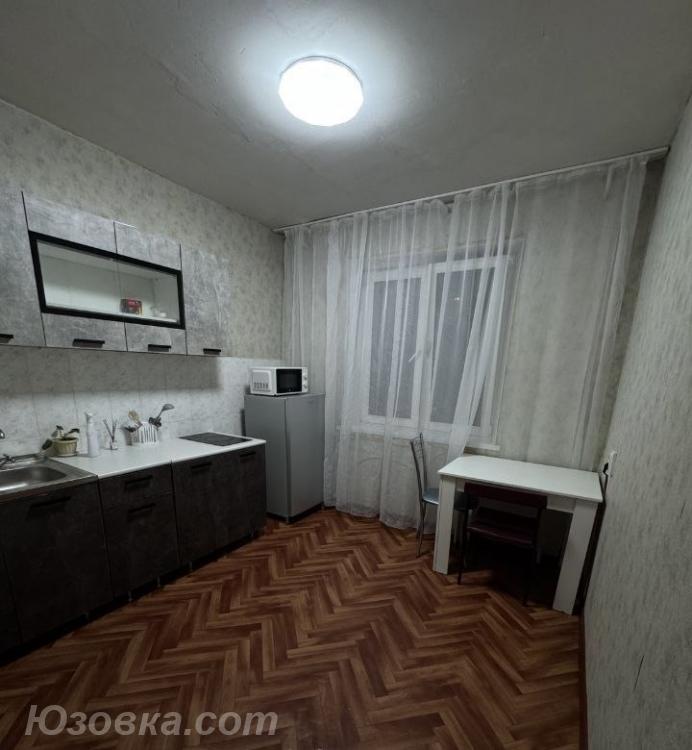 1-комн. квартира, 34м², с мебелью, 4/9 эт., ДОНЕЦК