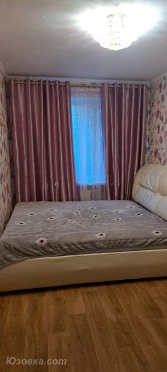 2-комн. квартира, 48м², с мебелью, 2/9 эт., ДОНЕЦК