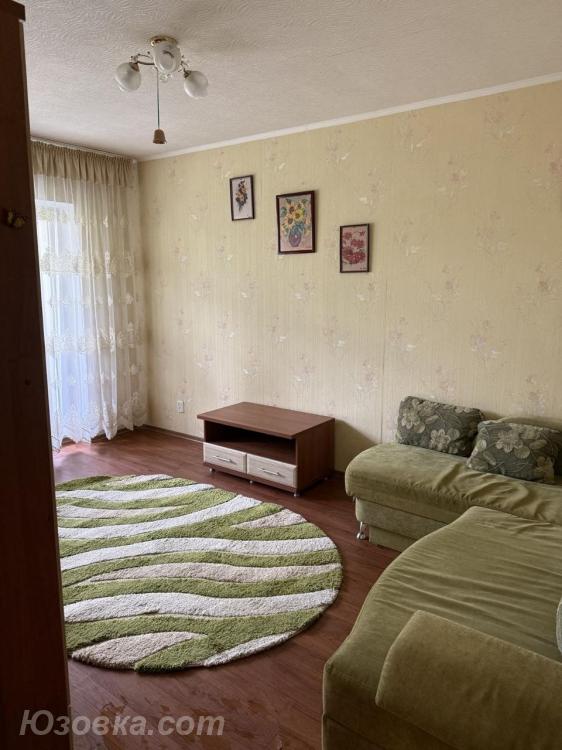 2-комн. квартира, 48м², с мебелью, 7/10 эт.
