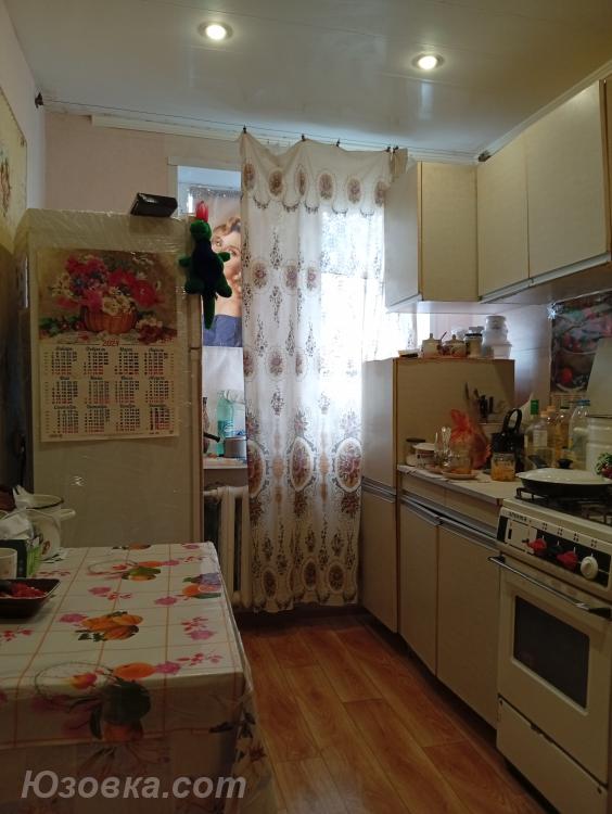 2-комн. квартира, 48 м², вторичка, 9/9 эт., ДОНЕЦК