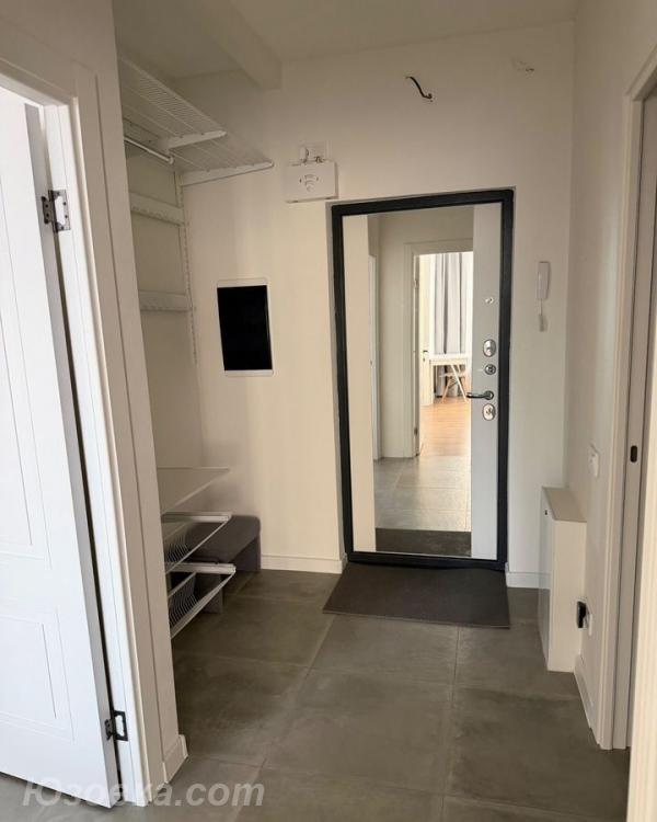 2-комн. квартира, 50м², с мебелью, 2/10 эт., ДОНЕЦК