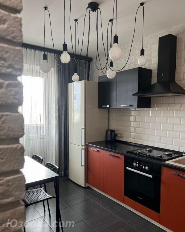 2-комн. квартира, 50м², с мебелью, 4/9 эт., ДОНЕЦК