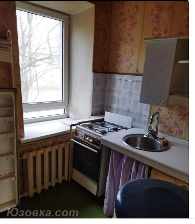 2-комн. квартира, 50 м², вторичка, 2/2 эт., ДОНЕЦК