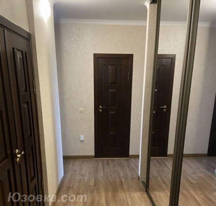 3-комн. квартира, 90м², с мебелью, 7/10 эт.