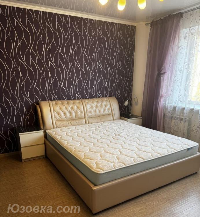1-комн. квартира, 47м², с мебелью, 2/5 эт., ДОНЕЦК