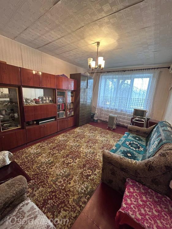 2-комн. квартира, 42 м², вторичка, 1/5 эт., Макеевка
