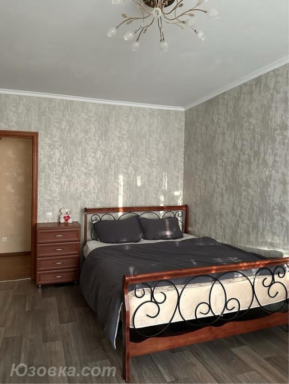 1-комн. квартира, 40м², с мебелью, 2/5 эт., ДОНЕЦК