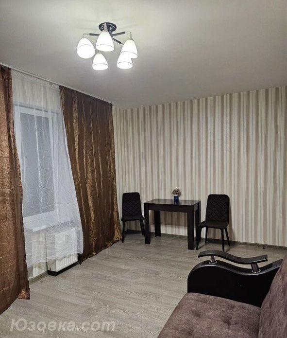 2-комн. квартира, 47м², с мебелью, 2/5 эт., ДОНЕЦК