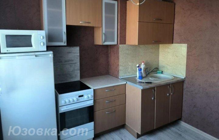 1-комн. квартира, 40м², с мебелью, 3/5 эт., ДОНЕЦК