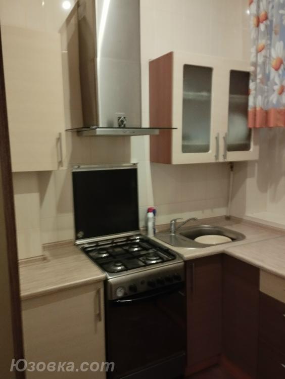 1-комн. квартира, 40 м², вторичка, 1/1 эт., ДОНЕЦК