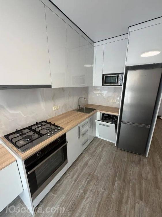 2-комн. квартира, 45м², с мебелью, 2/5 эт., ДОНЕЦК