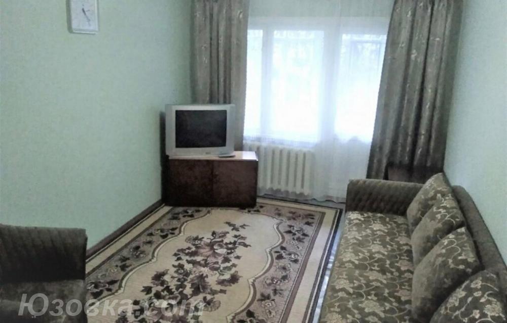 2-комн. квартира, 53м², с мебелью, 2/5 эт., ДОНЕЦК