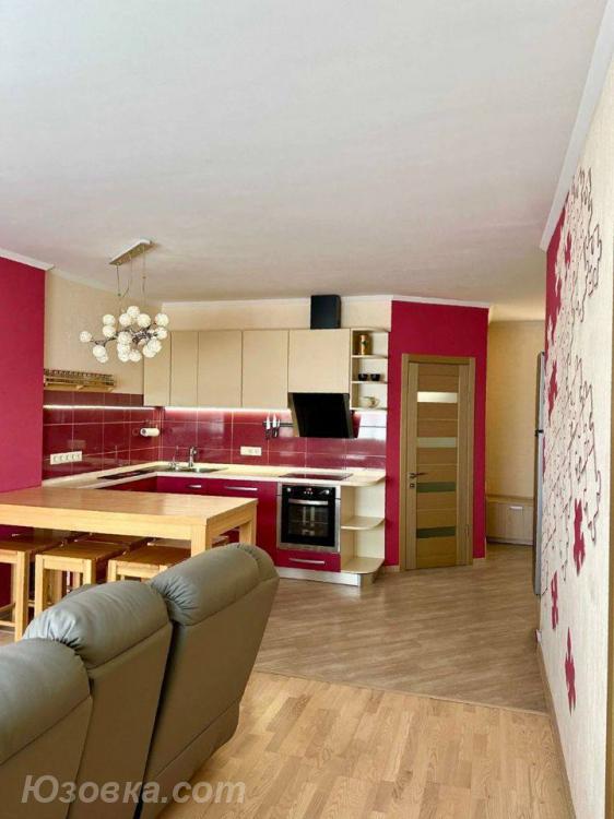2-комн. квартира, 46м², с мебелью, 5/9 эт., ДОНЕЦК