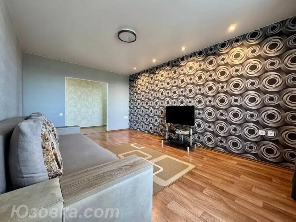 2-комн. квартира, 56м², с мебелью, 5/9 эт., ДОНЕЦК