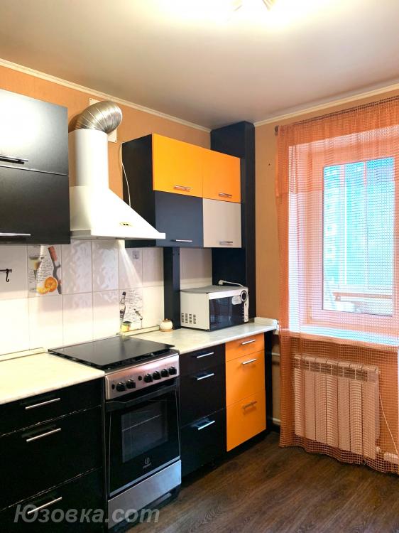 1-комн. квартира, 36м², с мебелью, 3/4 эт., ДОНЕЦК
