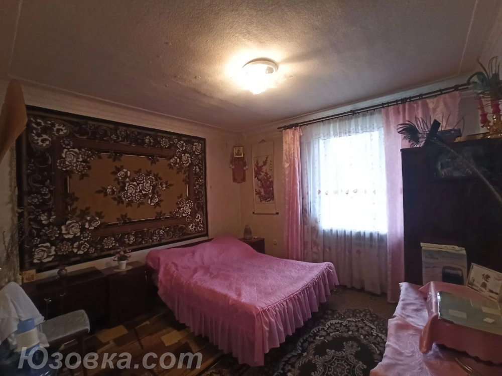 2-комн. квартира, 50 м², вторичка, 1/2 эт., Макеевка